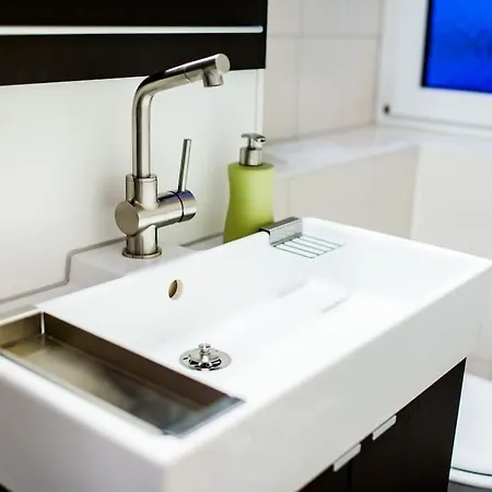 Ferienwohnung Fur 2-6 Personen - Creme Kuche Apartment Senftenberg